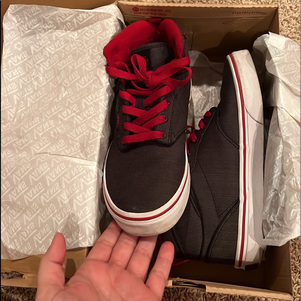 Vans GS grey & red sneakers